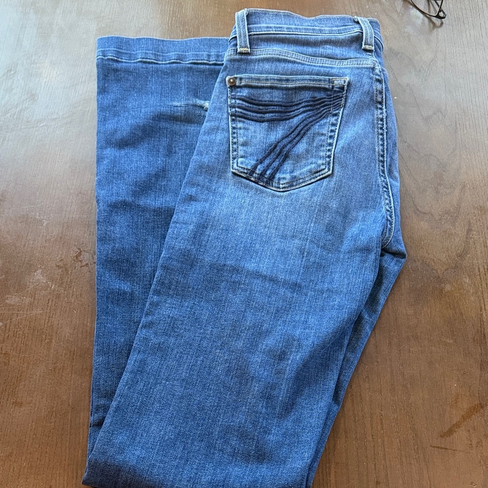 Women’s 7 for all mankind